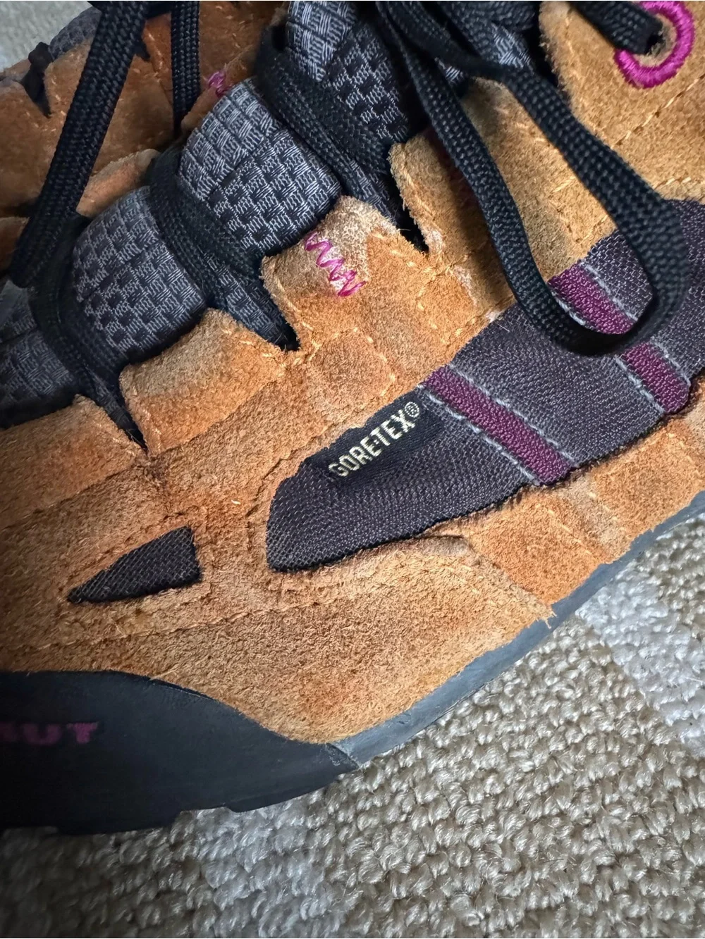 Mammut Redburn GTX Gore-Tex Hiking Shoes Outdoor Sneakers Brown Purple Size 8.5